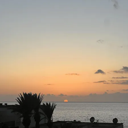 Yoso Tenerife *