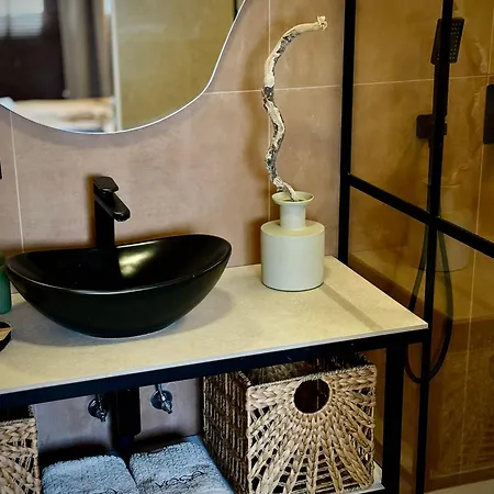 Yoso Tenerife 아칸티라도